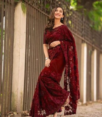 প্রিমিয়াম অর্গানজা ফ্যাব্রিক এমব্রয়ডারি করা পার্টি শাড়ি