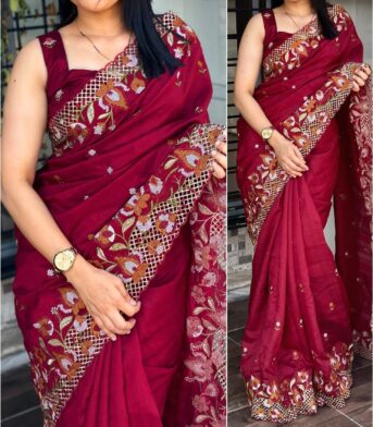 ইন্ডিয়ান বিচিত্রা সিল্কের প্রিমিয়াম এমব্রয়ডারি করা শাড়ি